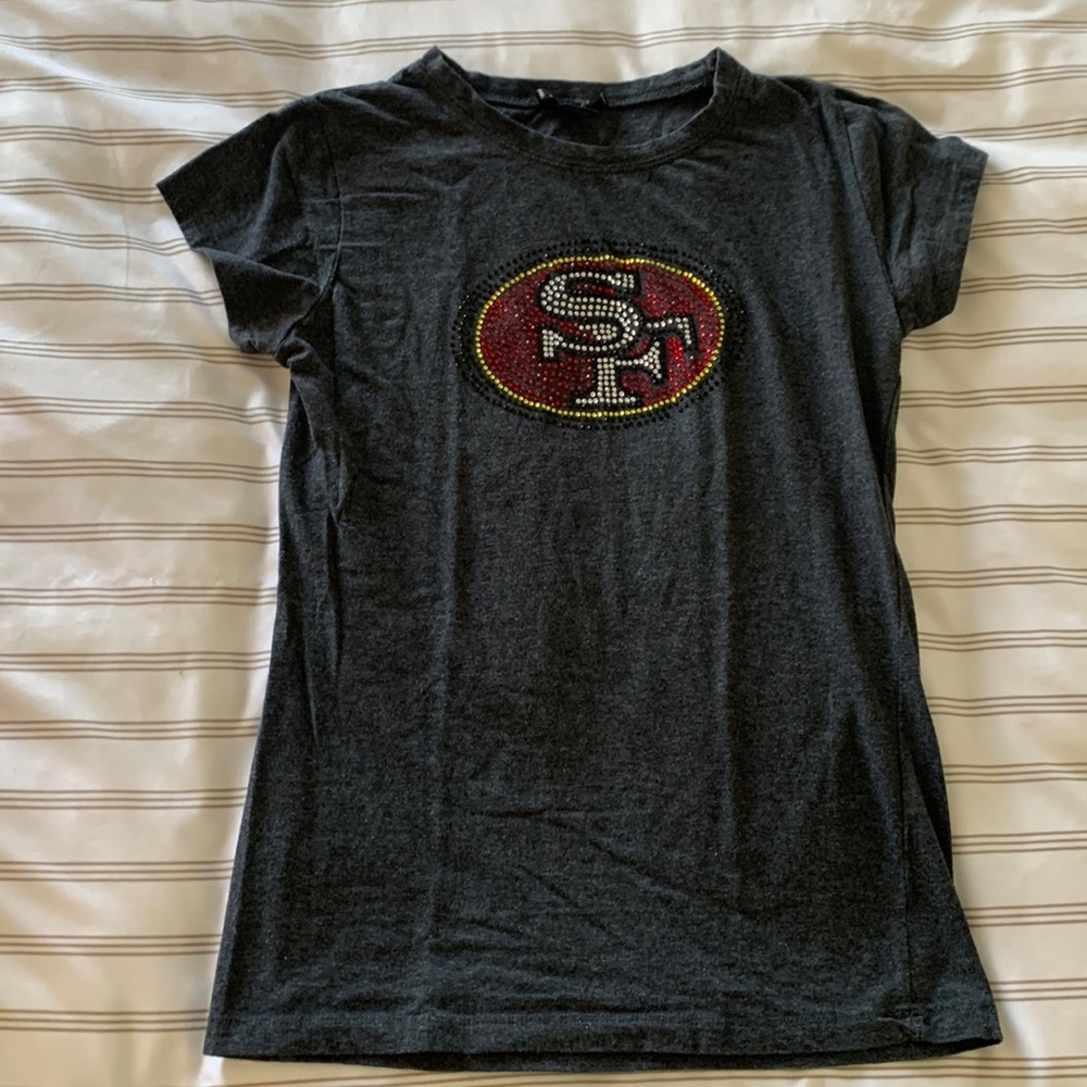 Bedazzled Ladies Dark Grey 49ers T shirt